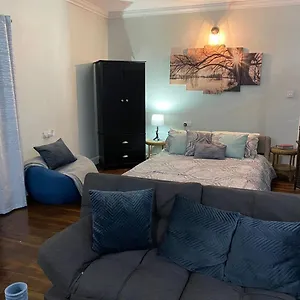 Arcadia Apartment